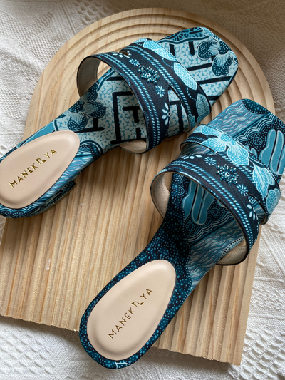 Birunya Beaded Batik Sandal