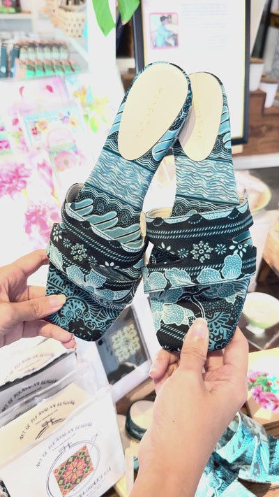 Birunya Beaded Batik Sandal