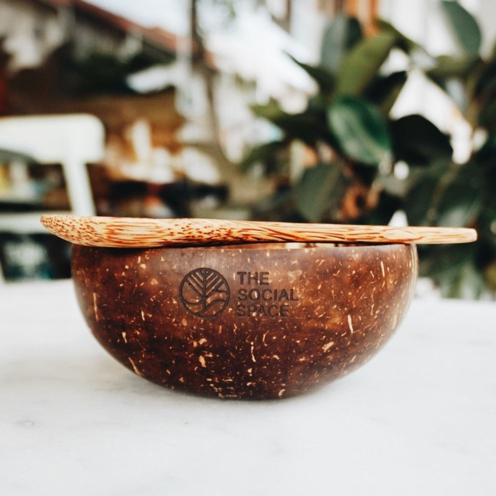 Natural Coconut Bowls & Spoons (Bulk)