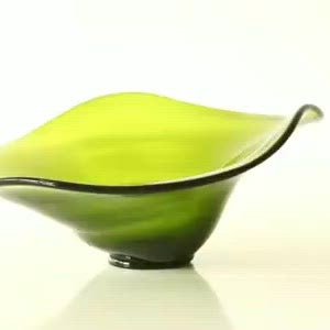 Upcycled Glass Flowing Dish